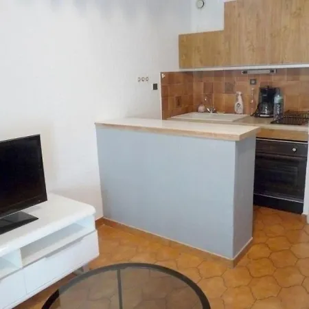 Apartment Aviso سيكس-فور-لو-بلاج